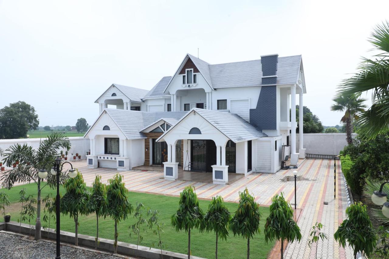 Gill Farm Stay Amritsar Esterno foto